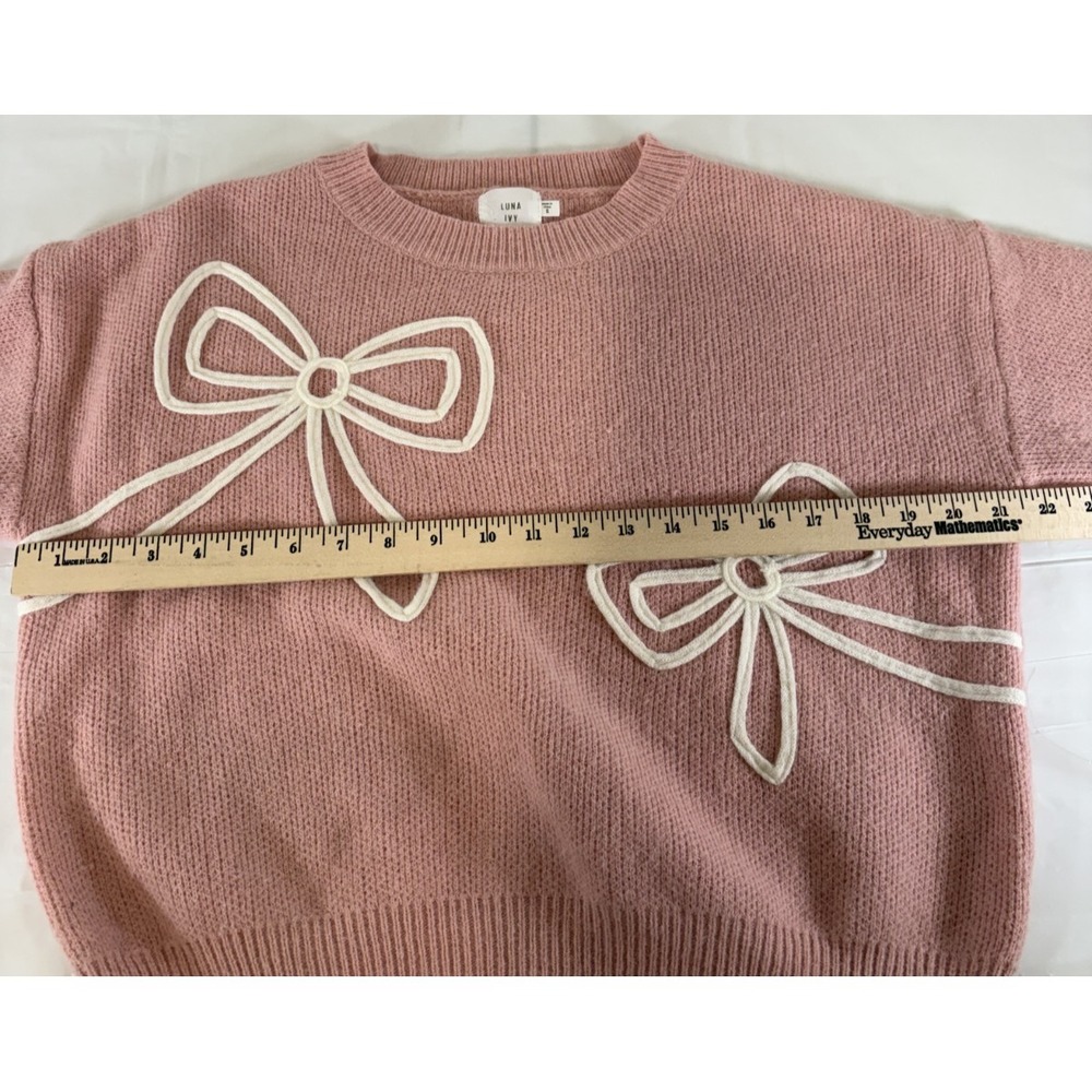 Luna & Ivy Women's Pink Sweater with White Bow Accents Size Small S - Picture 5 of 8